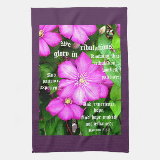 Clematis met Romeinen 5:3-5 Theedoek