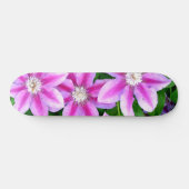 Clematis, roze bloemen skateboard (Horizontaal)