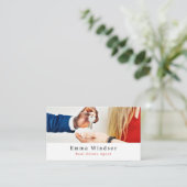 Clés, Réaliseur, Carte de visite de l'agent immobi (Debout devant)