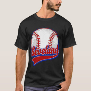 Cleveland Cityscape Baseball Player en F T-shirt