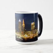 Cleveland, OH Night Lights Morpher Mug (Devant droit)
