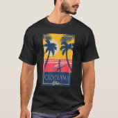 Cleveland Ohio Retro Palm Trees Surfer Beach Desig T-shirt (Voorkant)