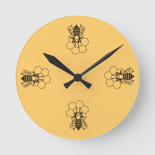Clock - Honey Bee on comb Ronde Klok (Voorkant)