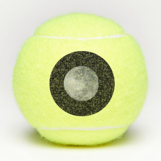Close-up maan in de nachtelijke hemel. Fotografie Tennisballen