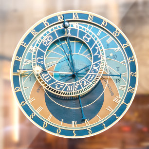 Close-up van de astronomische klok van Praag, Tsje Raamsticker