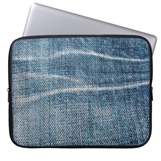 Close-up van denim doek. laptop sleeve (Voorkant)