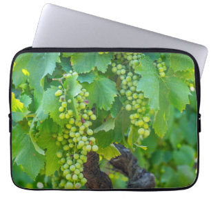Close-up van rijpende druiven laptop sleeve