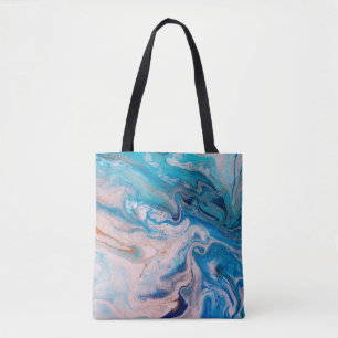 Closeup van gemengde blauwe en witte abstracte mar draagtas