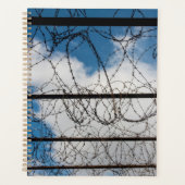 Clôture de fil de fer barbelé (Devant)