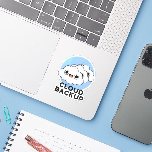 Cloud Backup Funny Computer Weather Pun Sticker (Laptop met iPhone)