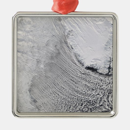 Cloud Streets in het Zee Labrador Metalen Ornament (Voorkant)