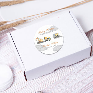 Clouds baby onder constructie baby shower ronde sticker