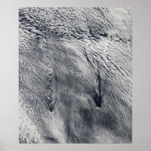 Clouds over de Juan Fernandez-eilanden Poster