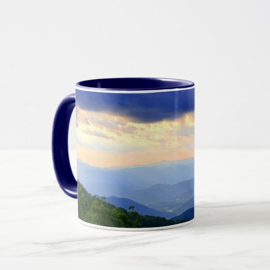 Cloudy Blue Ridge Mountains Mok (Voorkant links)