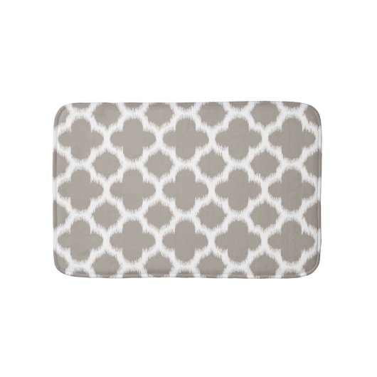Cloudy Coffee Brown White Ikat Quatrefoil Pattern Badmat (Voorkant)