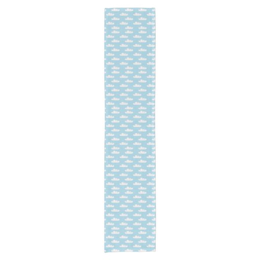 Cloudy Dotty Sky Pattern Korte Tafelloper (Voorkant)