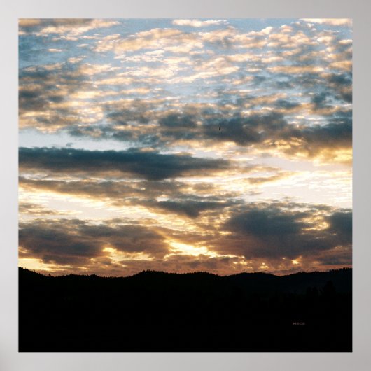 Cloudy Dusk..... Poster (Voorkant)