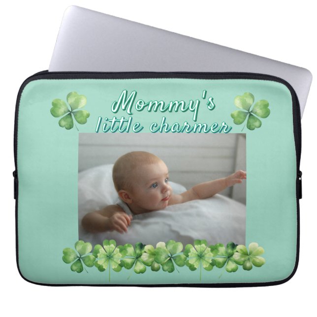 Clover Green Mama's Little Charmer Laptop Sleeve (Voorkant)