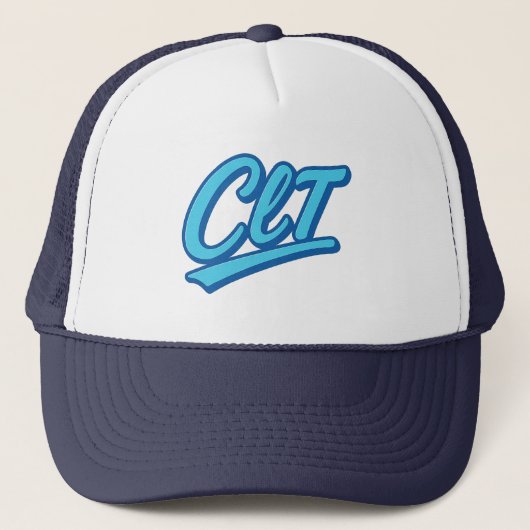 CLT Charlotte Airport Code Design – Carolina Blue Trucker Pet (Voorkant)