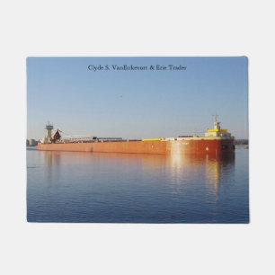 Clyde S. Vanenkevort & Erie Trader Deurmat