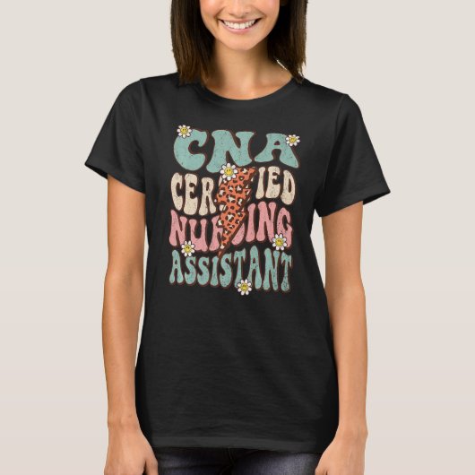 CNA Certified Nursing Assistant Retro Groovy Nursi T-shirt (Voorkant)