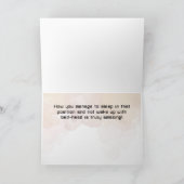 Co-Worker Aslapen op Desk Funny Birthday Kaart (Binnen)