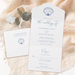 Coastal Blue Beach Shell Monogram Huwelijk All In One Uitnodiging