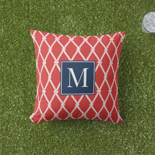 Coastal Preppy Nautical Monogram – Red & Navy Buitenkussen (Gras)