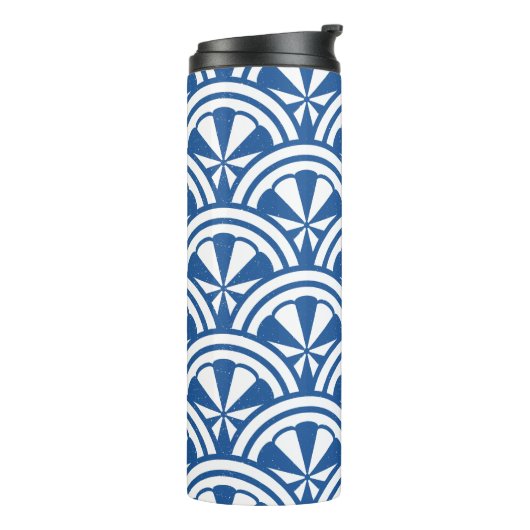 Coastal Waves Pattern - De Witte Lotus Thermosbeker (Gedraaid links)
