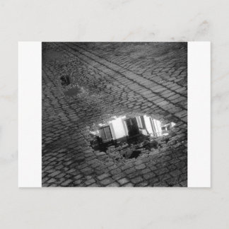 Cobblestone Street met puddle, Innsbruck Oostenrij Briefkaart