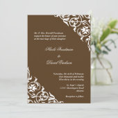 Coca brown scroll script elegant bruiloft kaart (Staand voorkant)