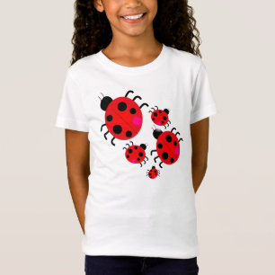 Coccinelles sur le T-shirt de défilé