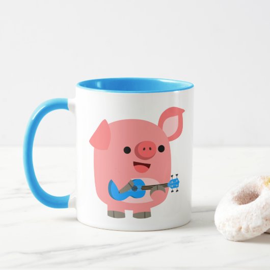 Cochon De Cartoon Cute Jouer Ukulele Mug (Avec donut)