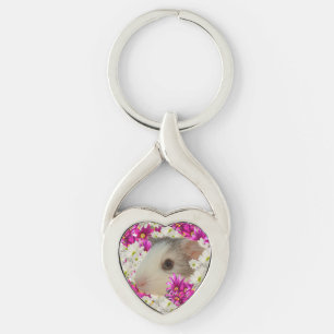 Cochon d'Inde dans les pâquerettes, porte-clés à c