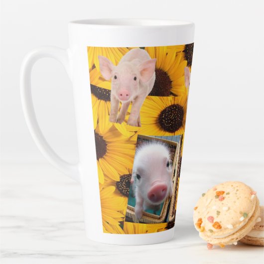 Cochons de tournesol Latte Mug (En situation)