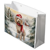 Cockapoo Hond in Sneeuw Kerstmis Groot Cadeauzakje (Voorkant Gekanteld)