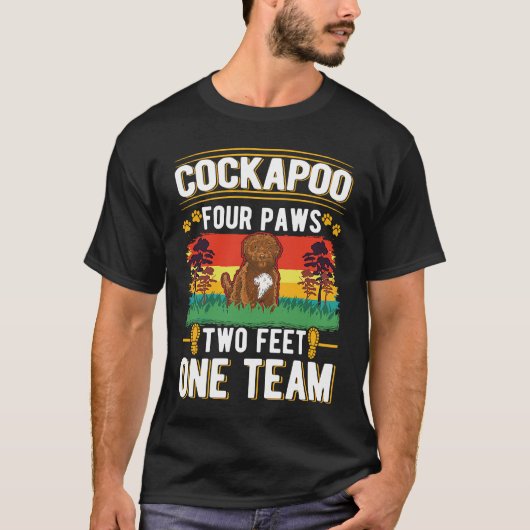 Cockapoo, vier poten, twee voet, één team Cockapoo T-shirt (Voorkant)