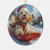 Cocker Spaniel Hond in Sledge Laat het Sneeuw Kers Keramisch Ornament (Links)