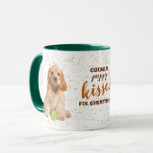 Cocker Spaniel Puppy Kisses Fix Alles Mok (Voorkant links)