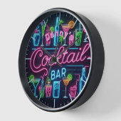Cocktail Bar Horloge Neon Personnalisé Mancave Den (Angle)
