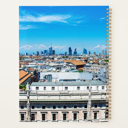Cocktail Spritz sur une table avec vue sur Milan (Dos)