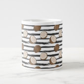 Coconuts on Grunge Stripes Pattern Extra Grote Beker (Voorkant)