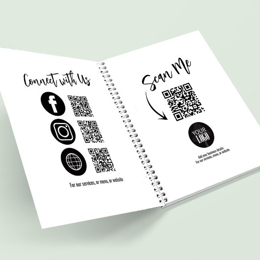 Code QR de logo d'entreprise simple sur les médias