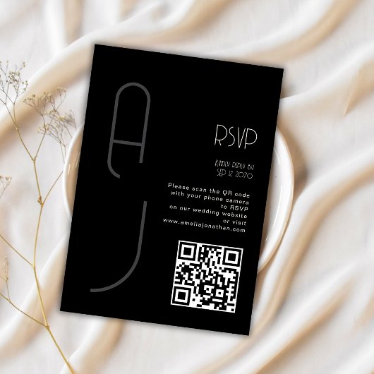 Code QR de mariage minimal monogramme noir RSVP