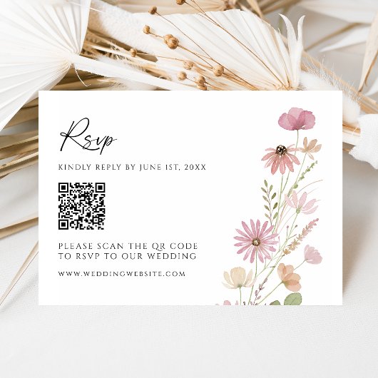 Code QR de réponse de mariage aux fleurs sauvages