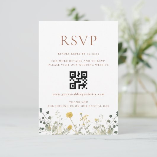 Code QR de réponse pour un mariage élégant avec de (Debout devant)