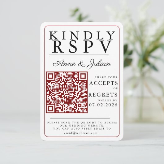 Code QR d'insertion RSVP de photo moderne rouge (Debout devant)