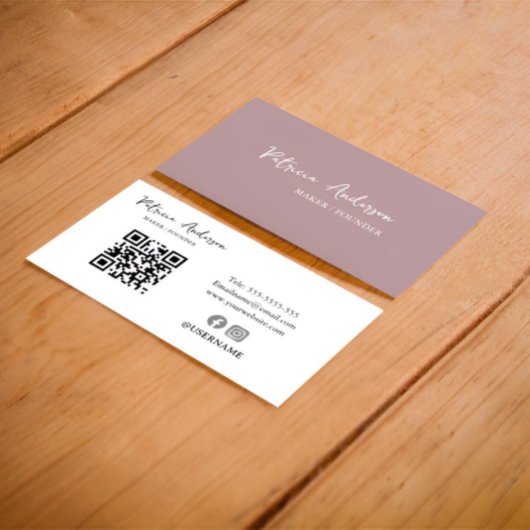 Code QR minimal | Carte de visite rose pâle modern