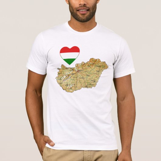 Coeur de drapeau de la Hongrie et T-shirt de carte (Devant)