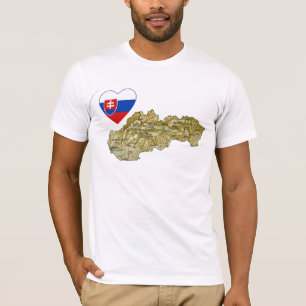 Coeur de drapeau de la Slovaquie et T-shirt de